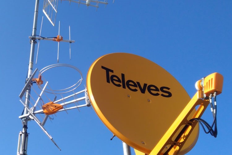 Inicio 7 instalacion antenas tdt satelite 1024x500 1